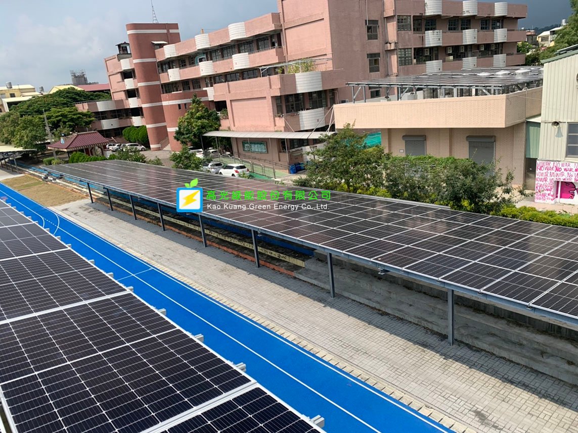 台中東勢　校園停車場+風雨球場　311.91瓩